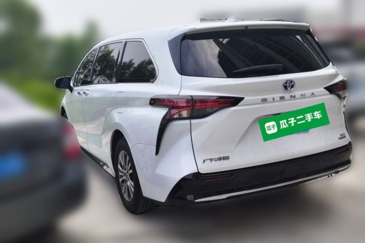 Used Toyota SIENNA 2021 2.5L Hybrid Luxury Edition Rear Left 45 Deg