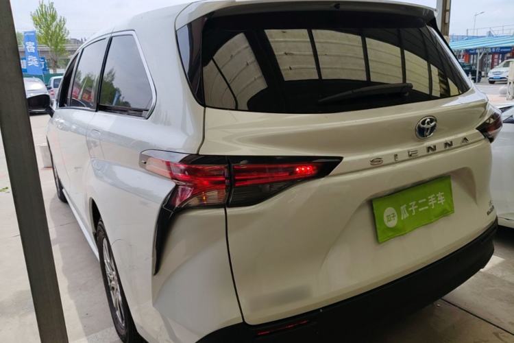 Used Toyota SIENNA 2021 2.5L Hybrid Comfort Edition Rear Left 45 Deg