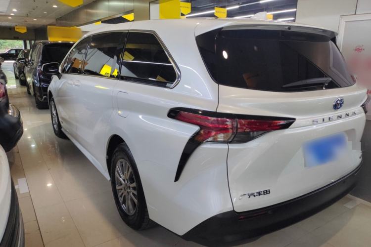 Used Toyota SIENNA 2021 2.5L Hybrid Comfort Edition Rear Left 45 Deg