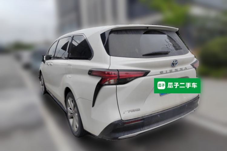 Used Toyota SIENNA 2021 2.5L Hybrid Luxury Edition Rear Left 45 Deg