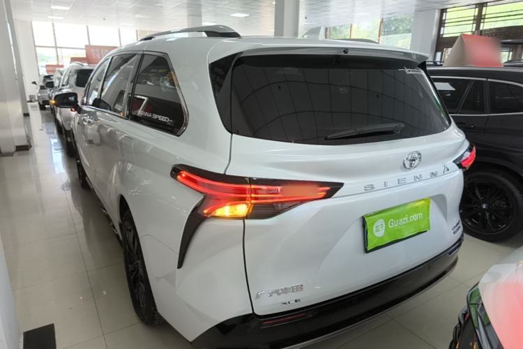 Used Toyota SIENNA 2021 2.5L Hybrid Ultimate Edition Rear Left 45 Deg