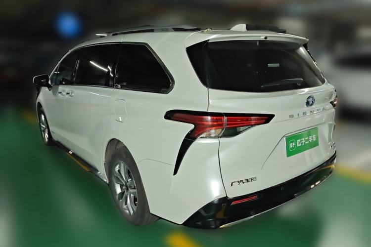 Used Toyota SIENNA 2021 2.5L Hybrid Ultimate Edition Rear Left 45 Deg