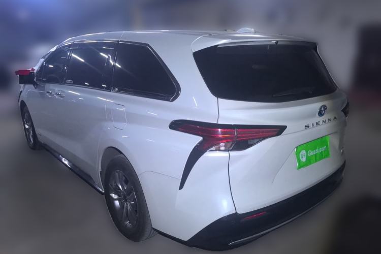 Used Toyota SIENNA 2021 2.5L Hybrid Premium Edition Rear Left 45 Deg