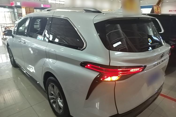 Used Toyota SIENNA 2021 2.5L Hybrid Ultimate Edition Rear Left 45 Deg