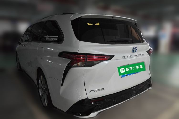Used Toyota SIENNA 2021 2.5L Hybrid Premium Edition Rear Left 45 Deg