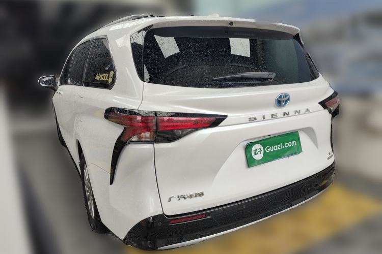 Used Toyota SIENNA 2021 2.5L Hybrid Luxury Edition Rear Left 45 Deg