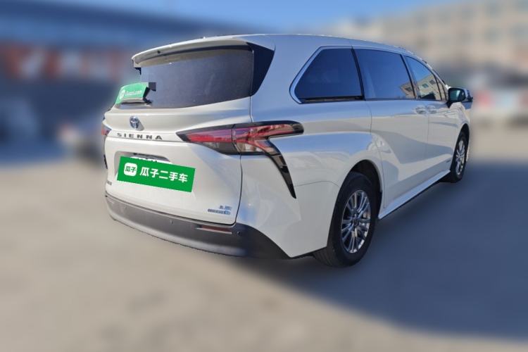 Used Toyota SIENNA 2021 2.5L Hybrid Comfort Edition Rear Right 45 Deg