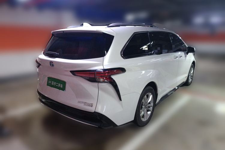 Used Toyota SIENNA 2021 2.5L Hybrid Ultimate Edition Rear Right 45 Deg