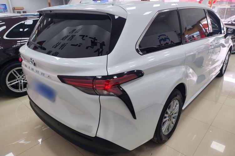 Used Toyota SIENNA 2021 2.5L Hybrid Comfort Edition Rear Right 45 Deg