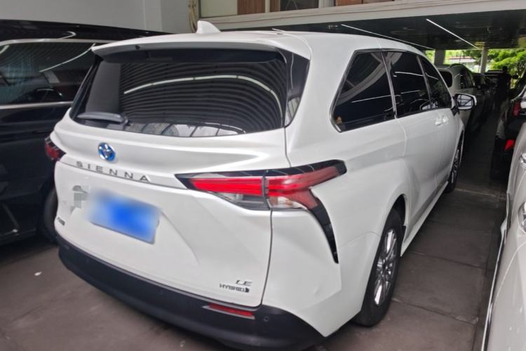 Used Toyota SIENNA 2021 2.5L Hybrid Comfort Edition Rear Right 45 Deg