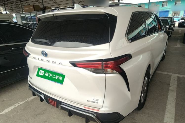 Used Toyota SIENNA 2021 2.5L Hybrid Comfort Edition Rear Right 45 Deg