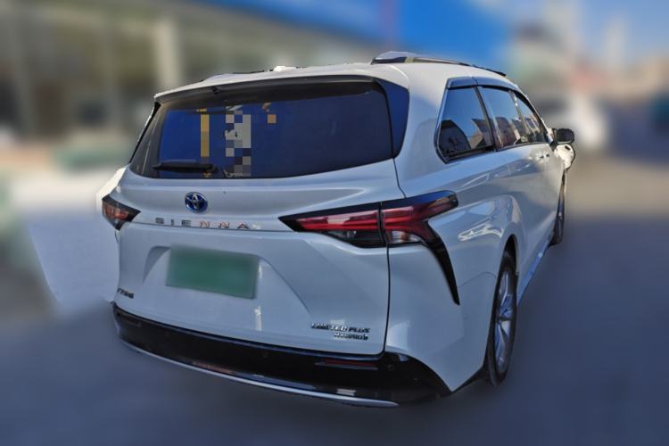 Used Toyota SIENNA 2021 2.5L Hybrid Ultimate Edition Rear Right 45 Deg