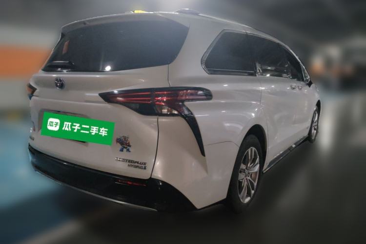 Used Toyota SIENNA 2021 2.5L Hybrid Ultimate Edition Rear Right 45 Deg