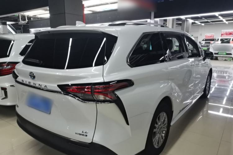 Used Toyota SIENNA 2021 2.5L Hybrid Comfort Edition Rear Right 45 Deg