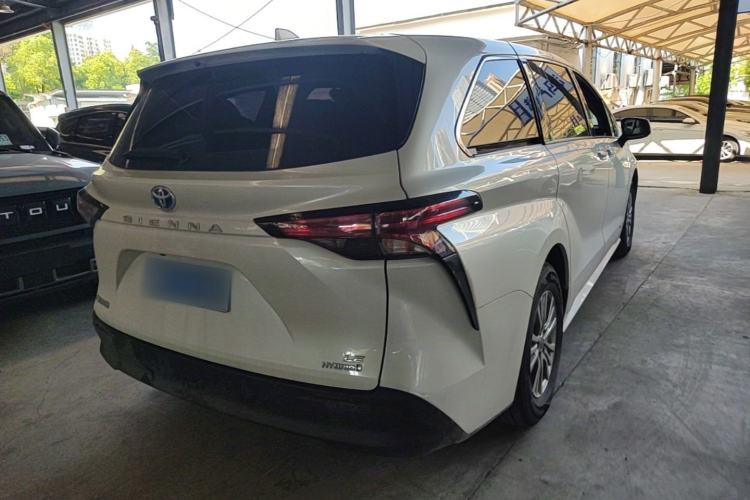 Used Toyota SIENNA 2021 2.5L Hybrid Comfort Edition Rear Right 45 Deg