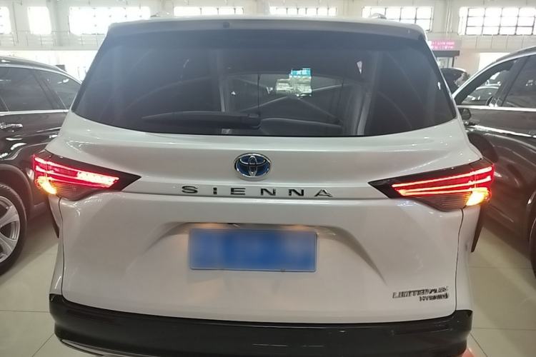 Used Toyota SIENNA 2021 2.5L Hybrid Ultimate Edition Rear