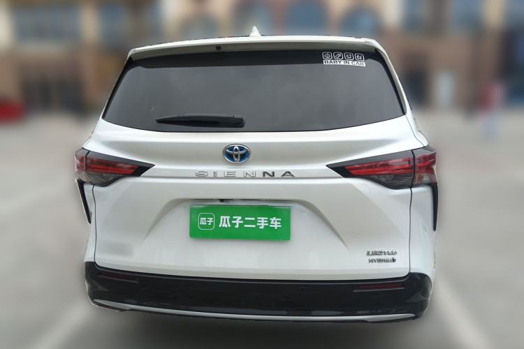 Used Toyota SIENNA 2021 2.5L Hybrid Premium Edition Rear