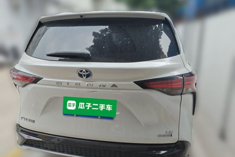 Used Toyota SIENNA 2021 2.5L Hybrid Comfort Edition Rear