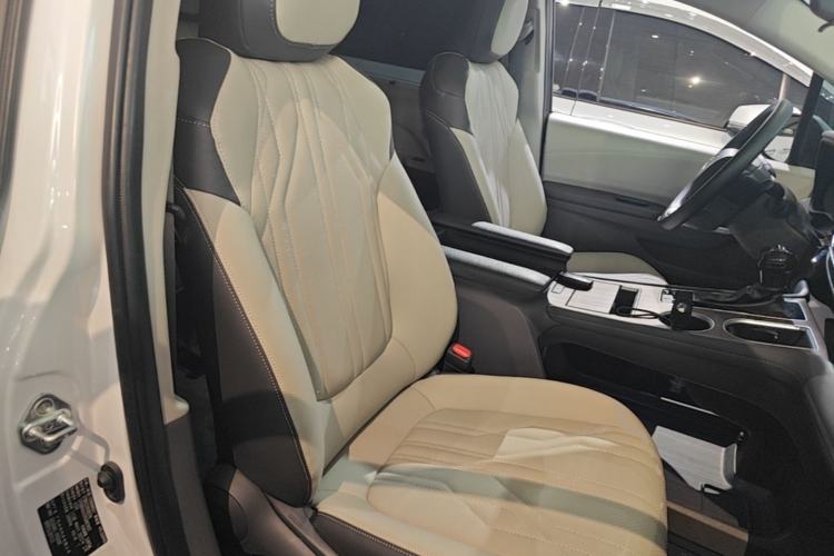 Used Toyota SIENNA 2021 2.5L Hybrid Comfort Edition Right Front Seat