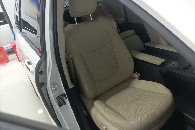 Used Toyota SIENNA 2021 2.5L Hybrid Premium Edition Right Front Seat