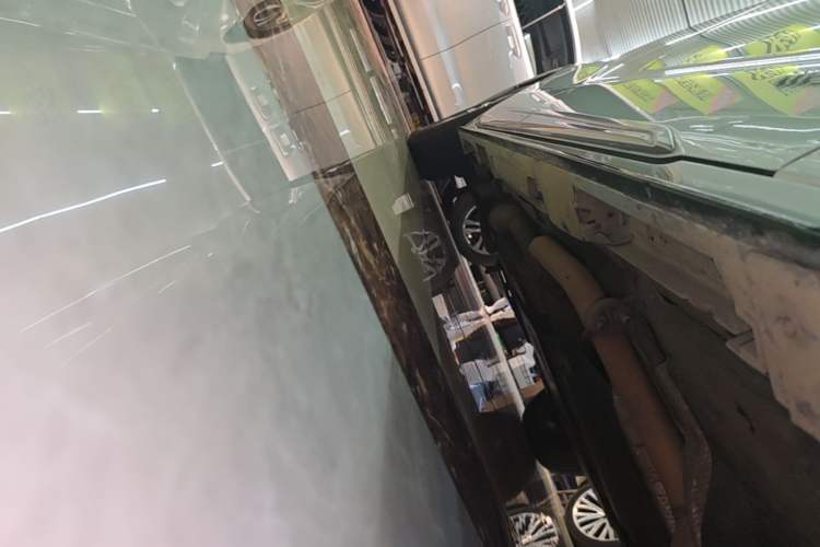 Used Toyota SIENNA 2021 2.5L Hybrid Platinum Edition Right Side Sill