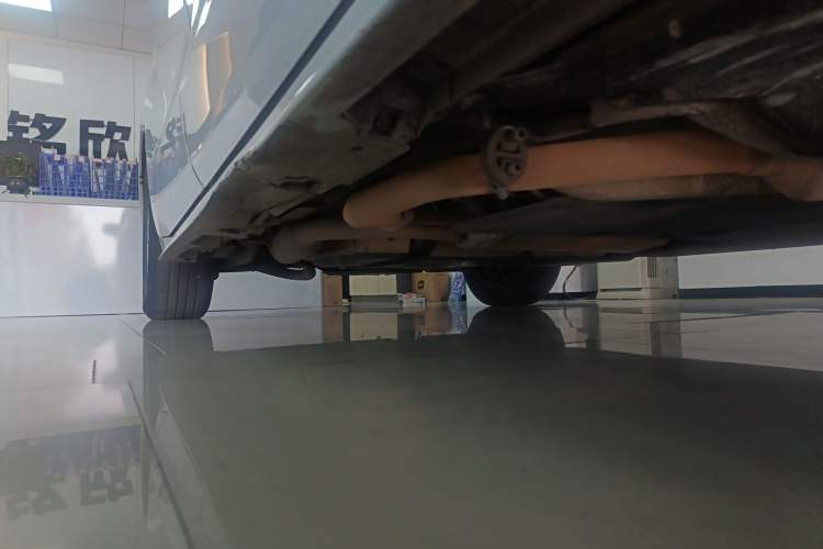 Used Toyota SIENNA 2021 2.5L Hybrid Comfort Edition Right Side Sill