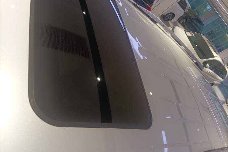 Used Toyota SIENNA 2021 2.5L Hybrid Premium Edition Roof