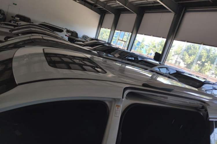 Used Toyota SIENNA 2021 2.5L Hybrid Premium Edition Roof