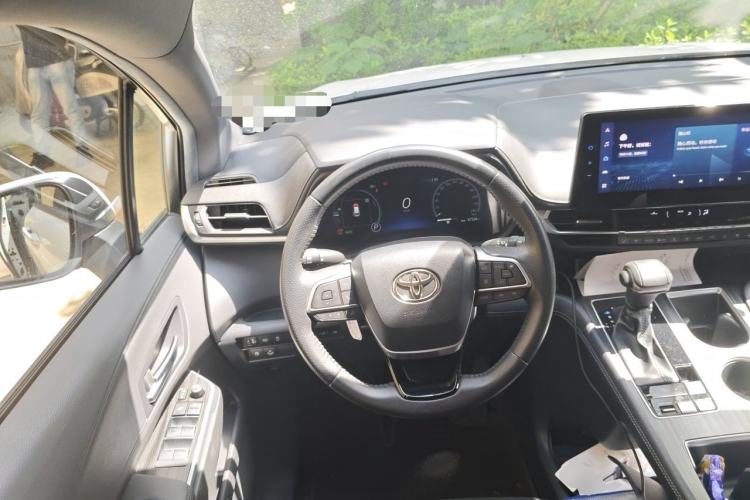 Used Toyota SIENNA 2021 2.5L Hybrid Ultimate Edition Steering Wheel