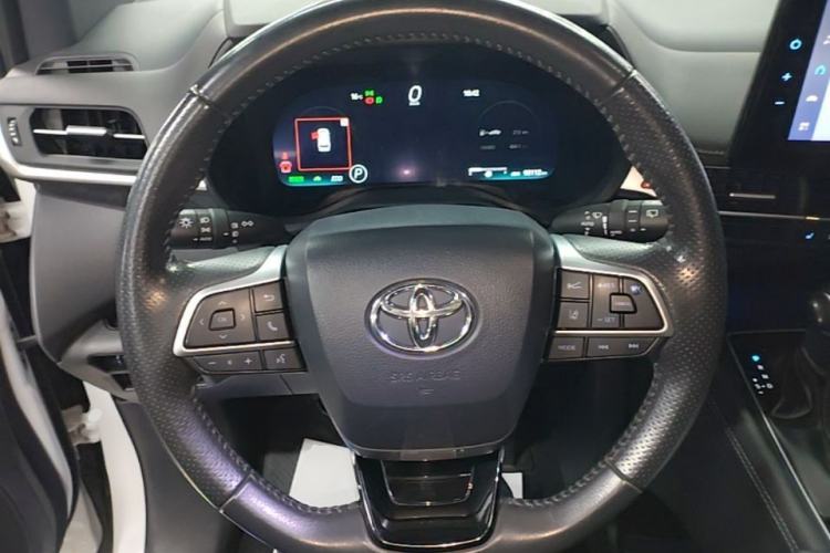 Used Toyota SIENNA 2021 2.5L Hybrid Ultimate Edition Steering Wheel