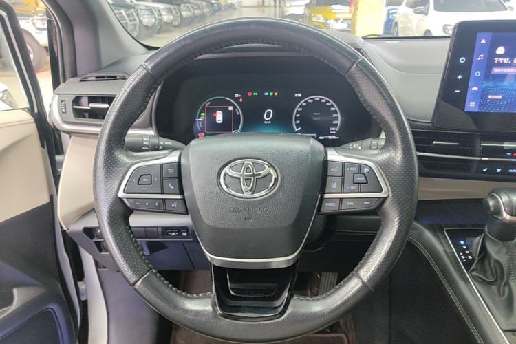 Used Toyota SIENNA 2021 2.5L Hybrid Ultimate Edition Steering Wheel