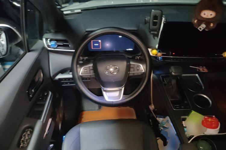 Used Toyota SIENNA 2021 2.5L Hybrid Ultimate Edition Steering Wheel