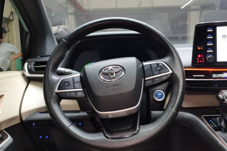 Used Toyota SIENNA  Steering Wheel