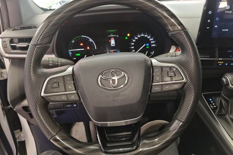 Used Toyota SIENNA 2021 2.5L Hybrid Premium Edition Steering Wheel