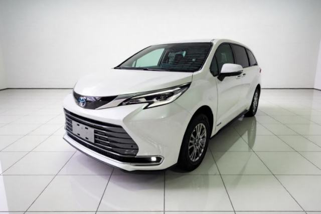 Używany Toyota SIENNA 2021 2.5L Hybrid Luxury Edition