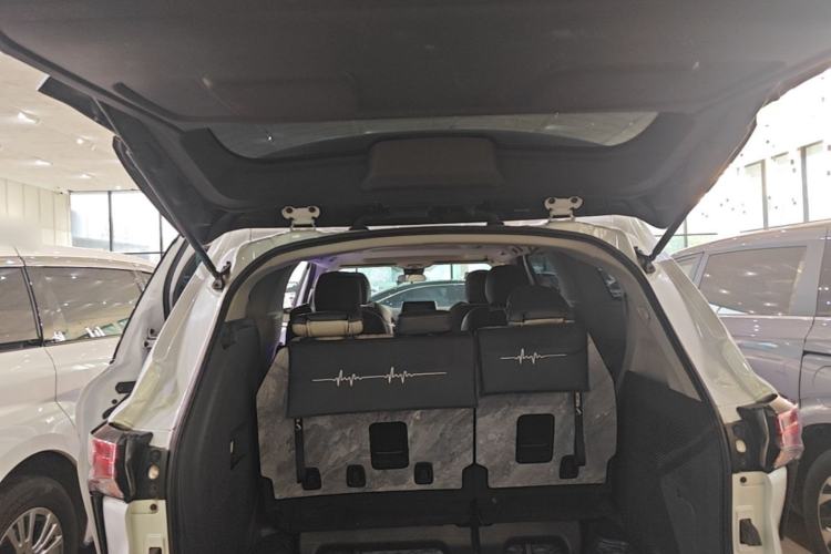 Used Toyota SIENNA 2021 2.5L Hybrid Comfort Edition Trunk