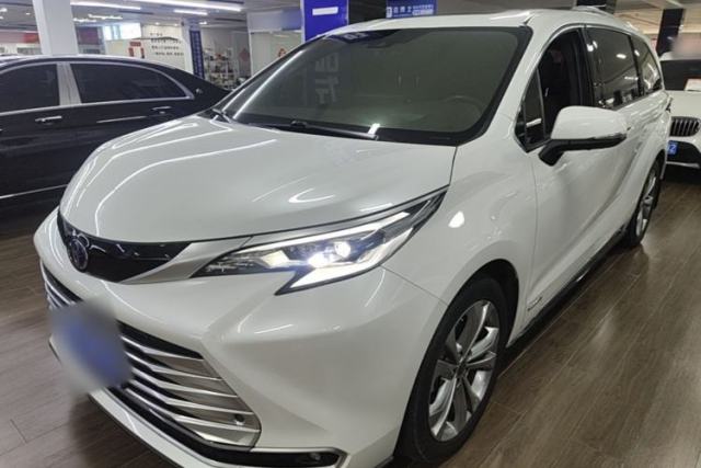Used Toyota SIENNA 2021 2.5L Hybrid Platinum Edition