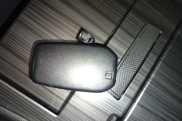 Used Toyota SIENNA 2021 2.5L Hybrid Ultimate Edition Vehicle Key