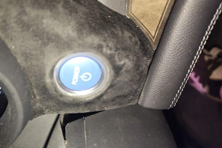 Used Toyota SIENNA 2021 2.5L Hybrid Premium Edition Vehicle Key