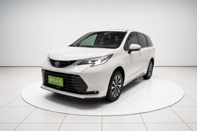 Used Toyota SIENNA 2021 2.5L Hybrid Ultimate Edition