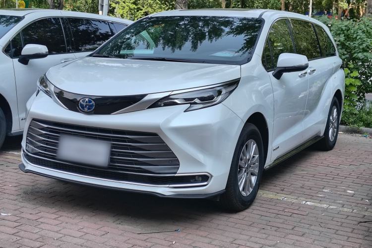 Used Toyota SIENNA 2021 2.5L Hybrid Premium Edition Guazi used car, China used car export, Used car for sale, Used  cars, Cheapest cars for sale