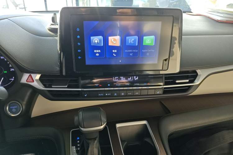 Used Toyota SIENNA 2021 2.5L Hybrid Luxury Edition Audio And AC Panel