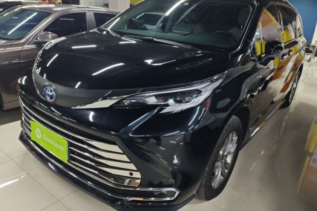 Used Toyota SIENNA 2023 2.5L Hybrid Comfort Edition