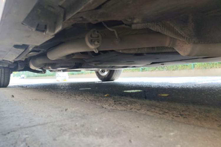 Used Toyota SIENNA 2023 2.5L Hybrid Comfort Edition Chassis Front Right