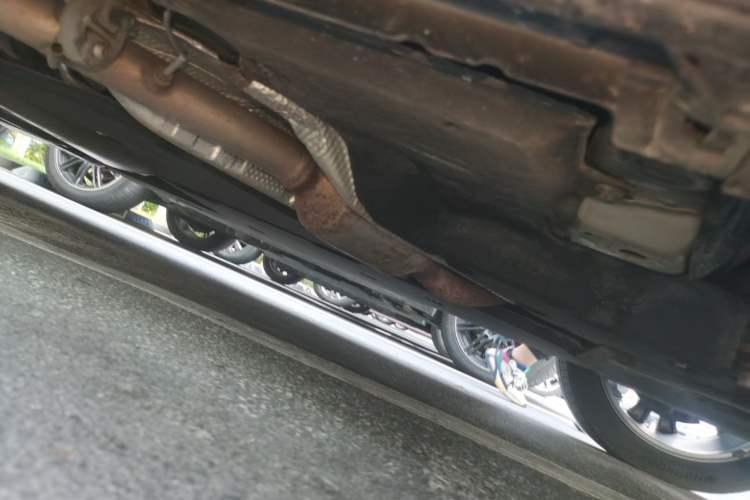 Used Toyota SIENNA 2023 2.5L Hybrid Deluxe Edition Chassis Front Right