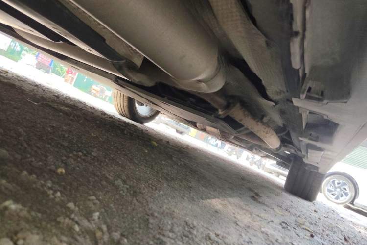 Used Toyota SIENNA 2023 2.5L Hybrid Deluxe Edition Chassis Front Right