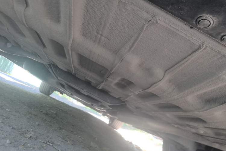 Used Toyota SIENNA 2023 2.5L Hybrid Deluxe Edition Chassis Rear