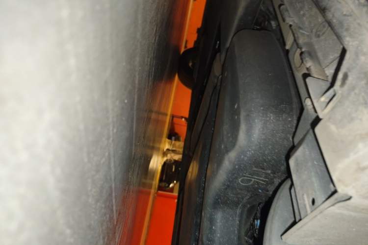 Used Toyota SIENNA 2023 2.5L Hybrid Deluxe Edition Chassis Rear Left