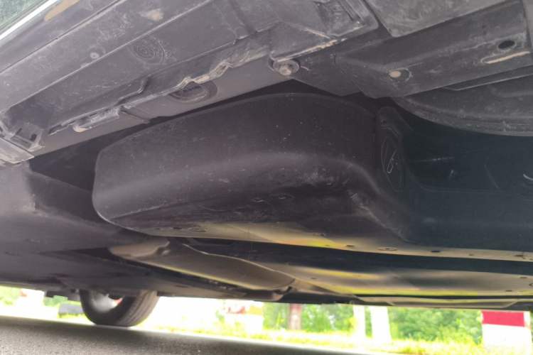 Used Toyota SIENNA 2023 2.5L Hybrid Deluxe Edition Chassis Rear Left