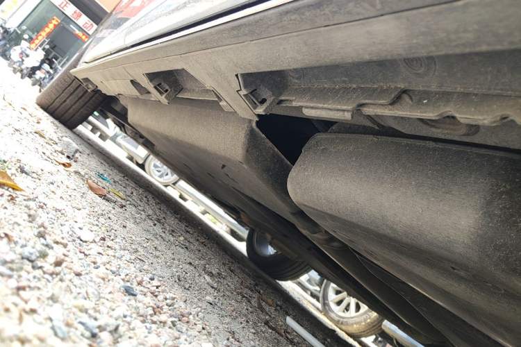 Used Toyota SIENNA 2023 2.5L Hybrid Deluxe Edition Chassis Rear Left